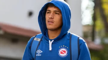 Boca cerró a Leandro Lozano y sumó su primer refuerzo para Arruabarrena