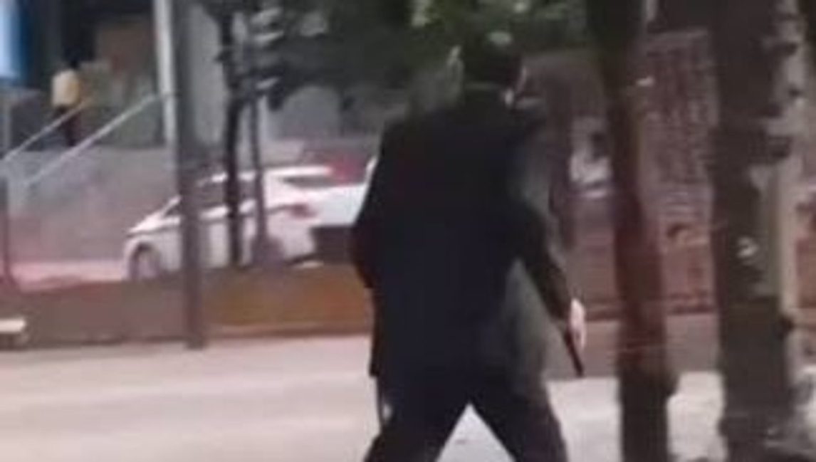 Locura en Tucumán: militar retirado agredió a su ex pareja en una plaza, baleó a un “trapito” y luego se mató