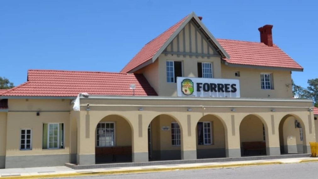 La Libertad Avanza presentó su lista en Forres con Luis Salto como candidato a intendente