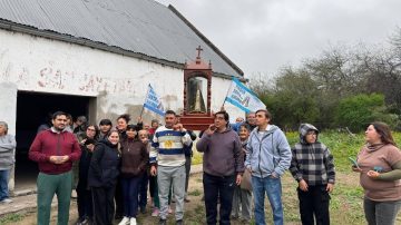 La imagen original de la Virgen de Huachana en misión pastoral por la ciudad de La Banda