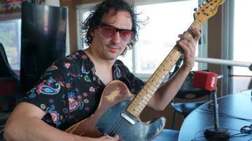 Felipe Barrozo llega a Santiago para revivir los clásicos de Intoxicados en el Bajo Cero Fest