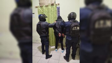Barrio Siglo XX: golpeó a sus padres y quiso prender fuego la vivienda