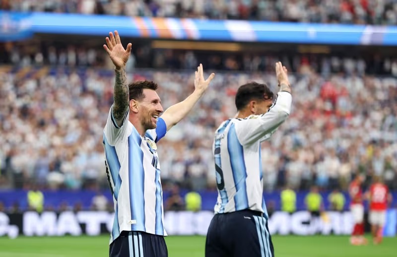 LEO ESTÁ TOTALMENTE LOCO: ARGENTINA LE GANÓ A AUSTRIA CON UN DOBLETE DE MESSI Y NOS VOLVIMOS A ILUSIONAR