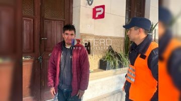 Cordobés hurtó un parlante desde un bar céntrico y fue demorado