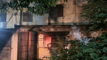 Pánico en el barrio Misky Mayu por el voraz incendio de una casa: varios vecinos tuvieron que ser asistidos