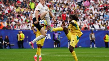 Ghana resistió y le sacó un valioso empate a Inglaterra