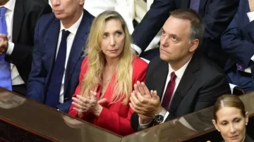 La salida de Adorni ya estaría firmada: Karina Milei negocia los últimos puntos con Diego Santilli y Martín Menem en Casa Rosada