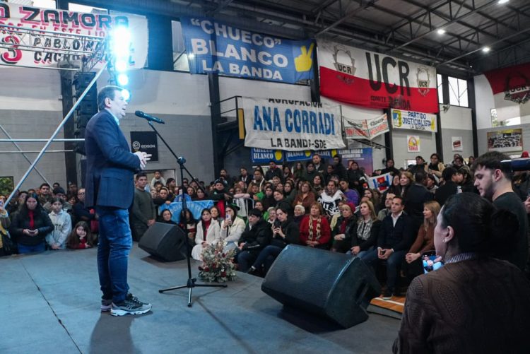 Zamora en el lanzamiento de la fórmula Abdala-Blanco: “La Banda necesita que la acompañen en sus ideas y también en el progreso”