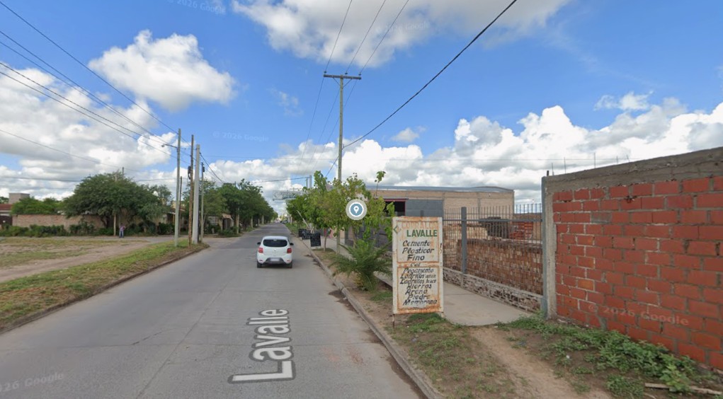 B° Santa Lucía: a punta de pistola amenazaron a una kiosquera y se robaron un parlante