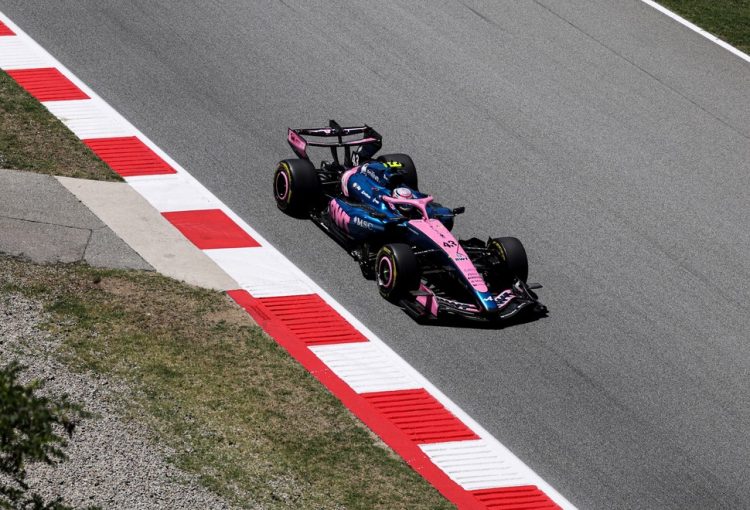 Colapinto quedó 13º en la clasificación y buscará avanzar en la carrera