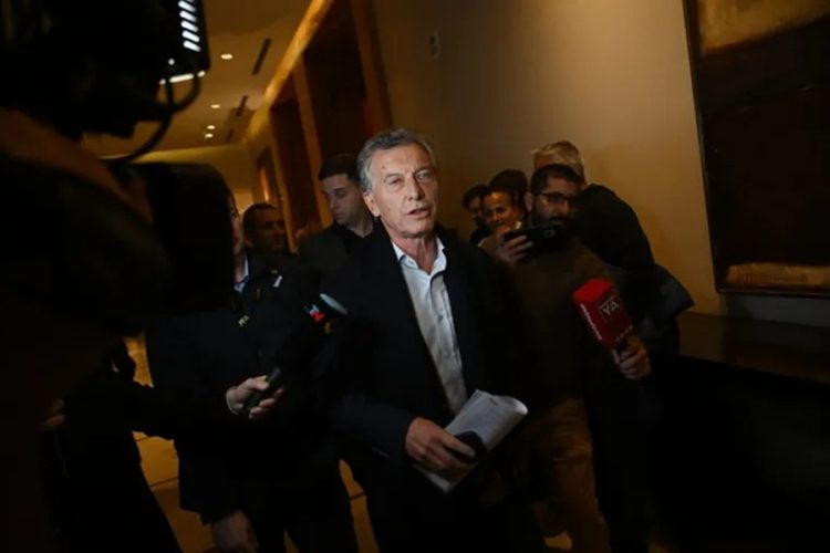 “Queremos que defienda el cambio y no a Adorni”: El PRO presiona a Milei en medio del escándalo