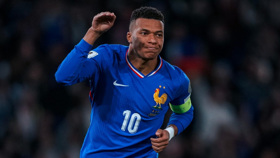 Nueva polémica en Francia: malestar de Mbappé por el uso de su imagen