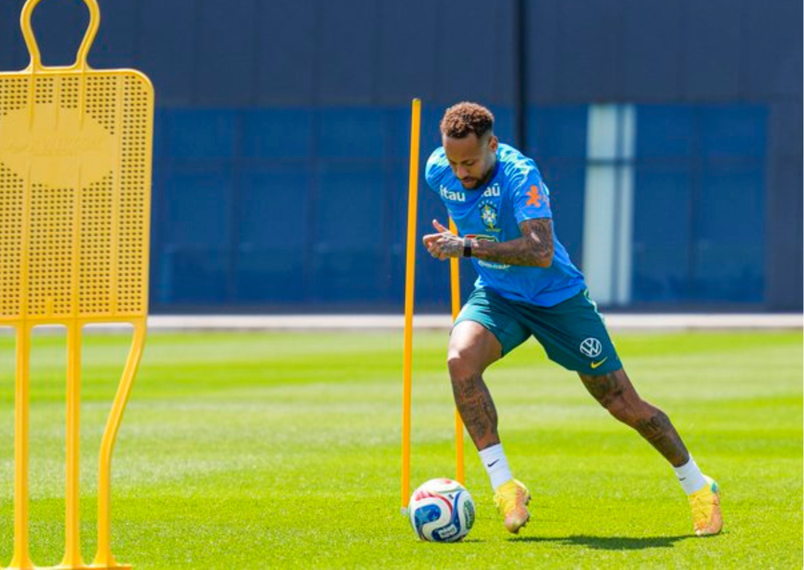 Neymar volvió a entrenarse con normalidad y Brasil se ilusiona