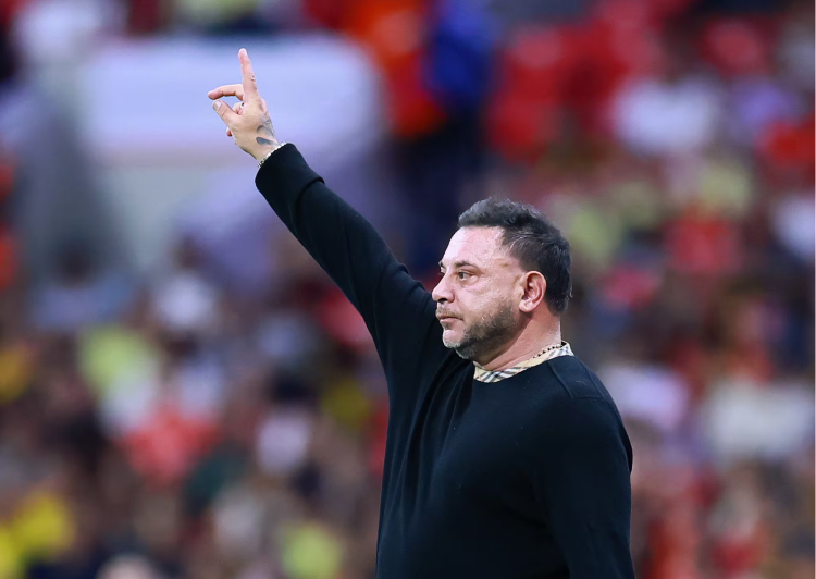 Mohamed no ocultó su deseo de dirigir a Boca: “Ya llegará mi momento”