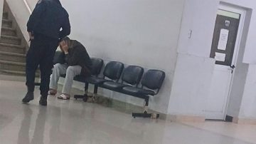 Ramiro Petros fue sometido a una evaluación del Cuerpo Médico Forense tras el incendio en su departamento
