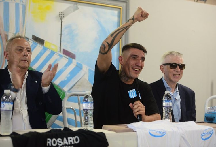 Ricardo Centurión explotó tras su salida de Racing de Córdoba y apuntó contra el presidente