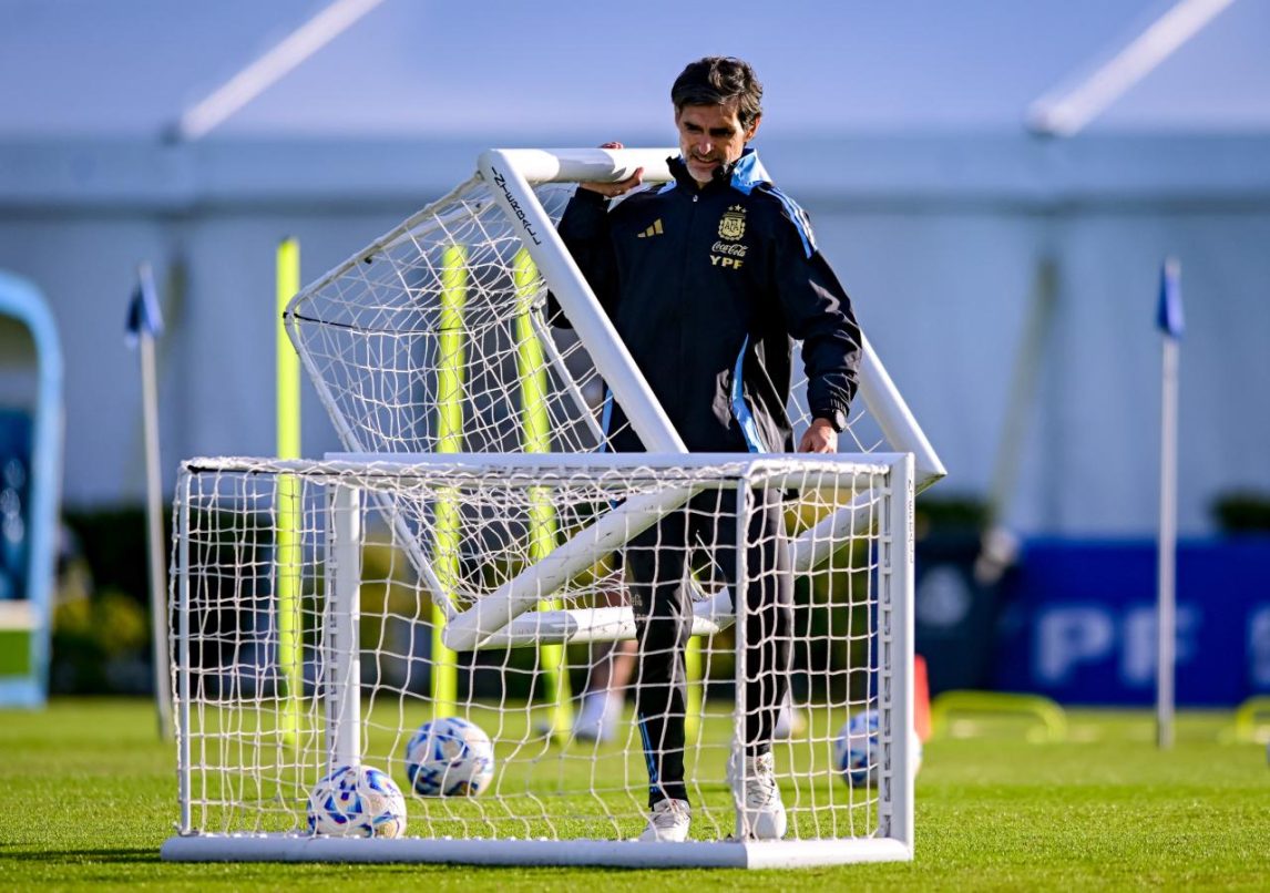 Roberto Ayala habló de su cruce con Dani Olmo: “Fue una reacción a un dicho”