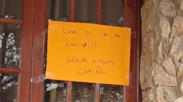 “Leo ya se fue”: el cartel en la casa de los padres de Scaloni que se volvió viral