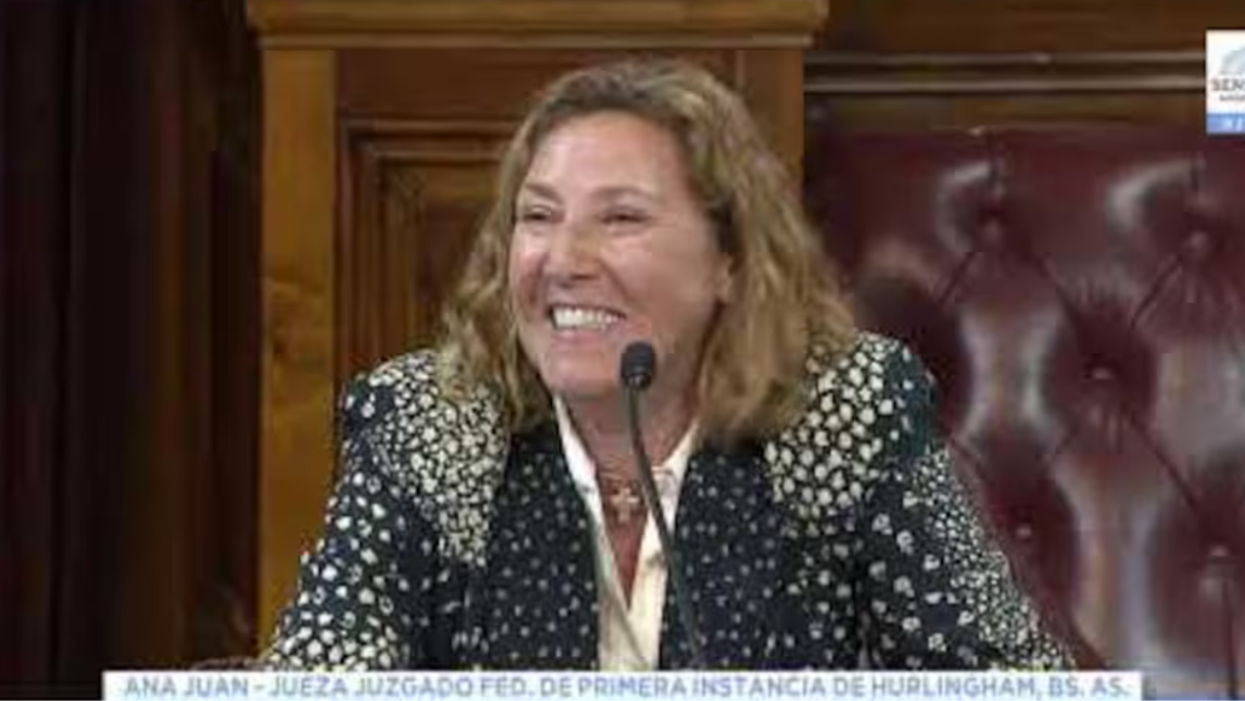 Quién es Ana María Cristina Juan, la esposa del polémico juez del caso Libra que acaba de ser nombrada jueza federal