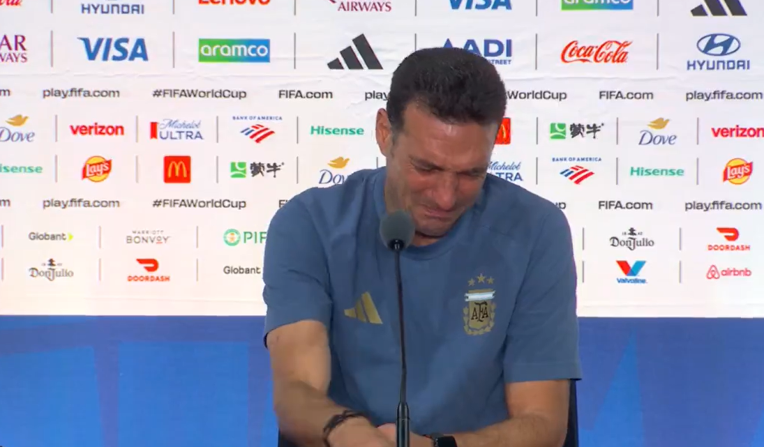 Scaloni estalló en llanto y puso en duda su continuidad: “No sé si podré lograr algo más grande que esto”