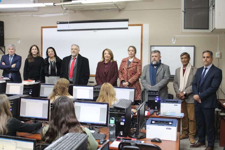 Postulantes a desempeñarse como jueces de Control comenzaron a rendir examen escrito