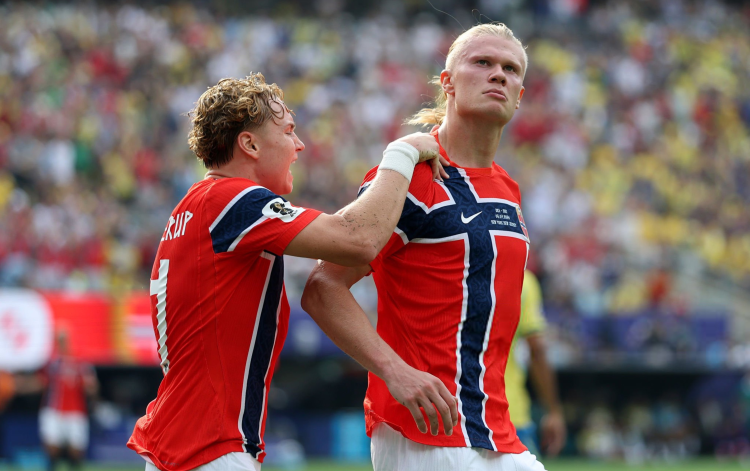 Batacazo Mundial: con un doblete de Haaland, Noruega eliminó a Brasil y está en cuartos de final