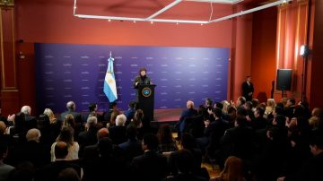 Javier Milei se reunió con diputados y senadores de La Libertad Avanza