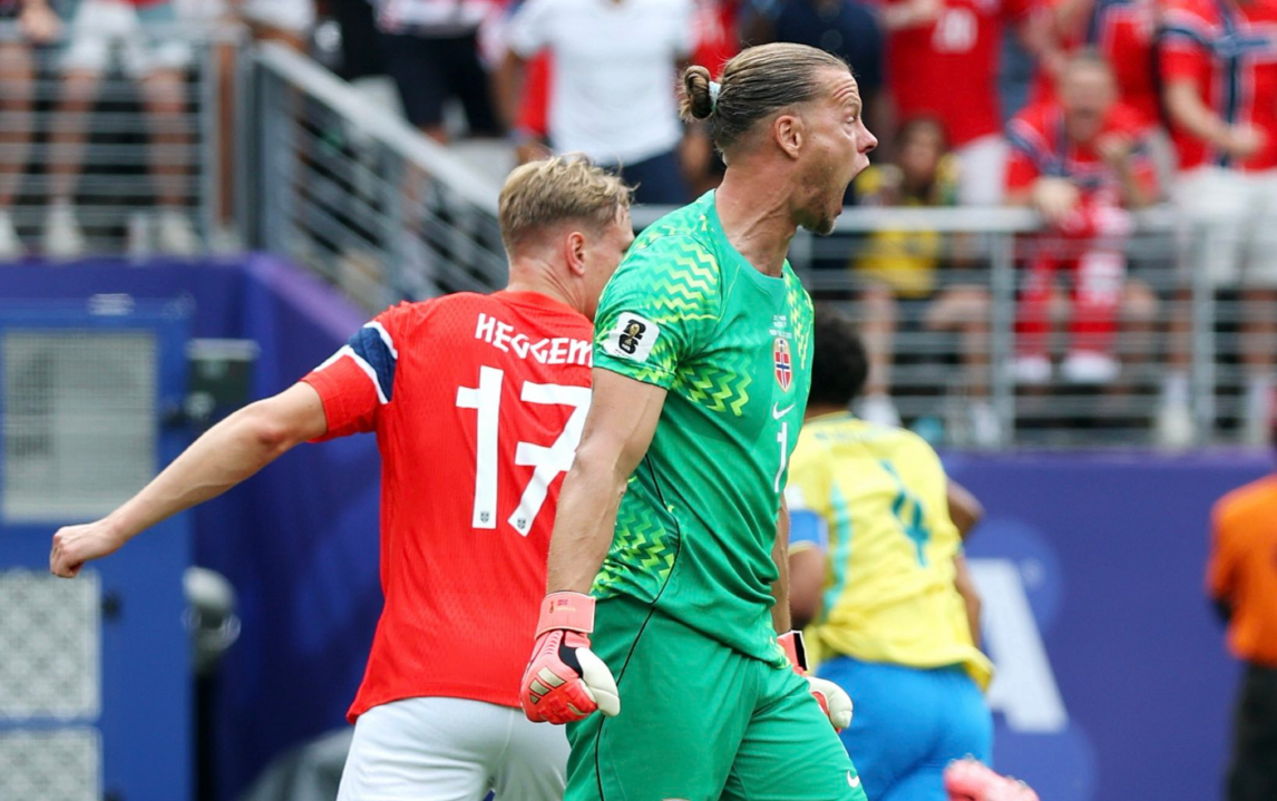Quién es Ørjan Nyland, el arquero noruego que fue figura en la eliminación de Brasil