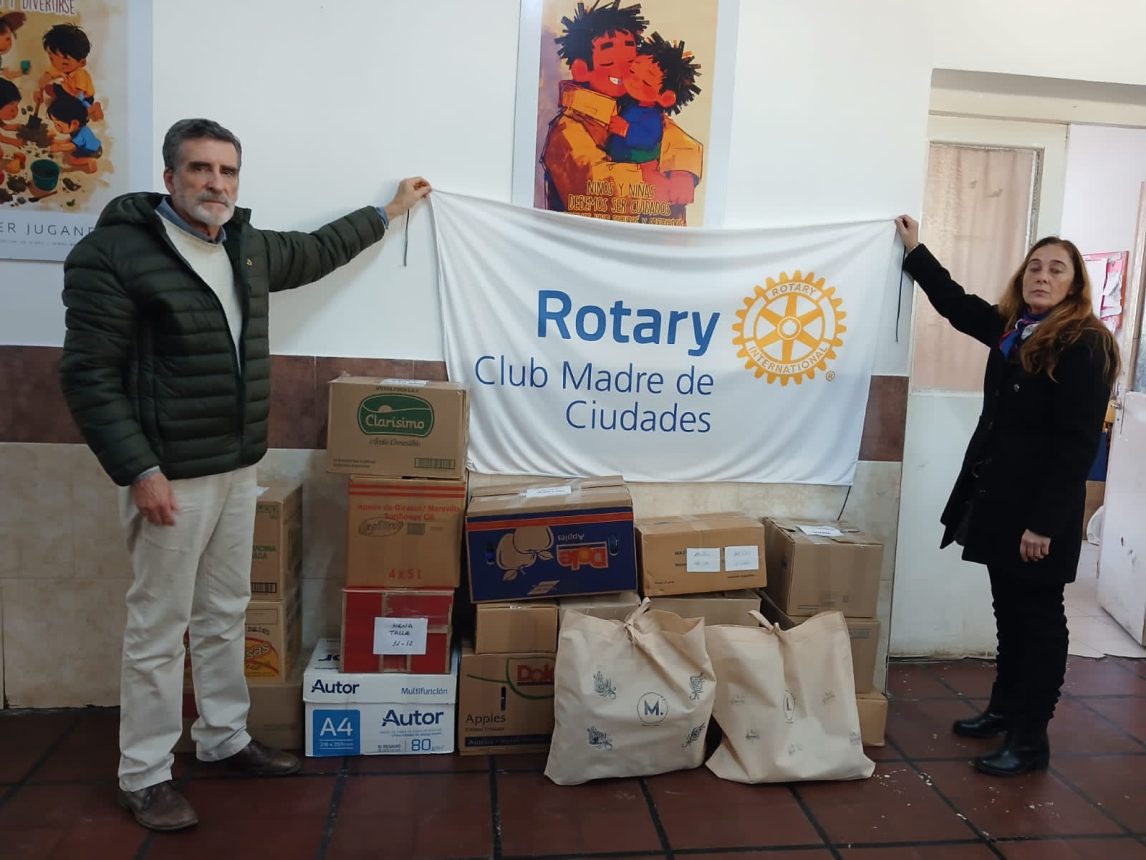 Con el proyecto “Abrigando Infancias”, Rotary Club Madre de Ciudades entregó donaciones al Hogar de Niños