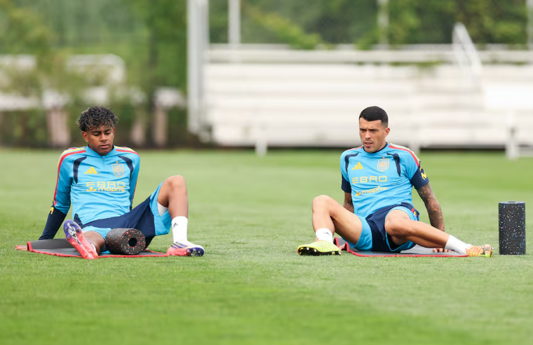 Diferenciado y con vendas: así entrenó Lamine Yamal a tres días de la gran final ante España vs. Argentina