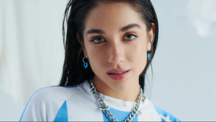 ¿Es la elegida? Aseguran que María Becerra cantará el himno argentino en la final del Mundial 2026