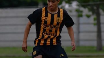 Mitre derrotó a Yanda y sigue sumando en el Torneo Anual