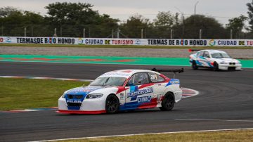 Franco Stier dominó de punta a punta la serie del Turismo Internacional en Termas