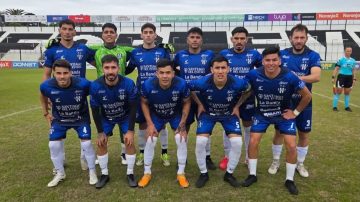 Fin de la racha: Sarmiento fue goleado por Defensores de Vilelas