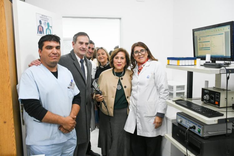 El Hospital Gumersindo Sayago inauguró una nueva sala para mujeres y renovó servicios