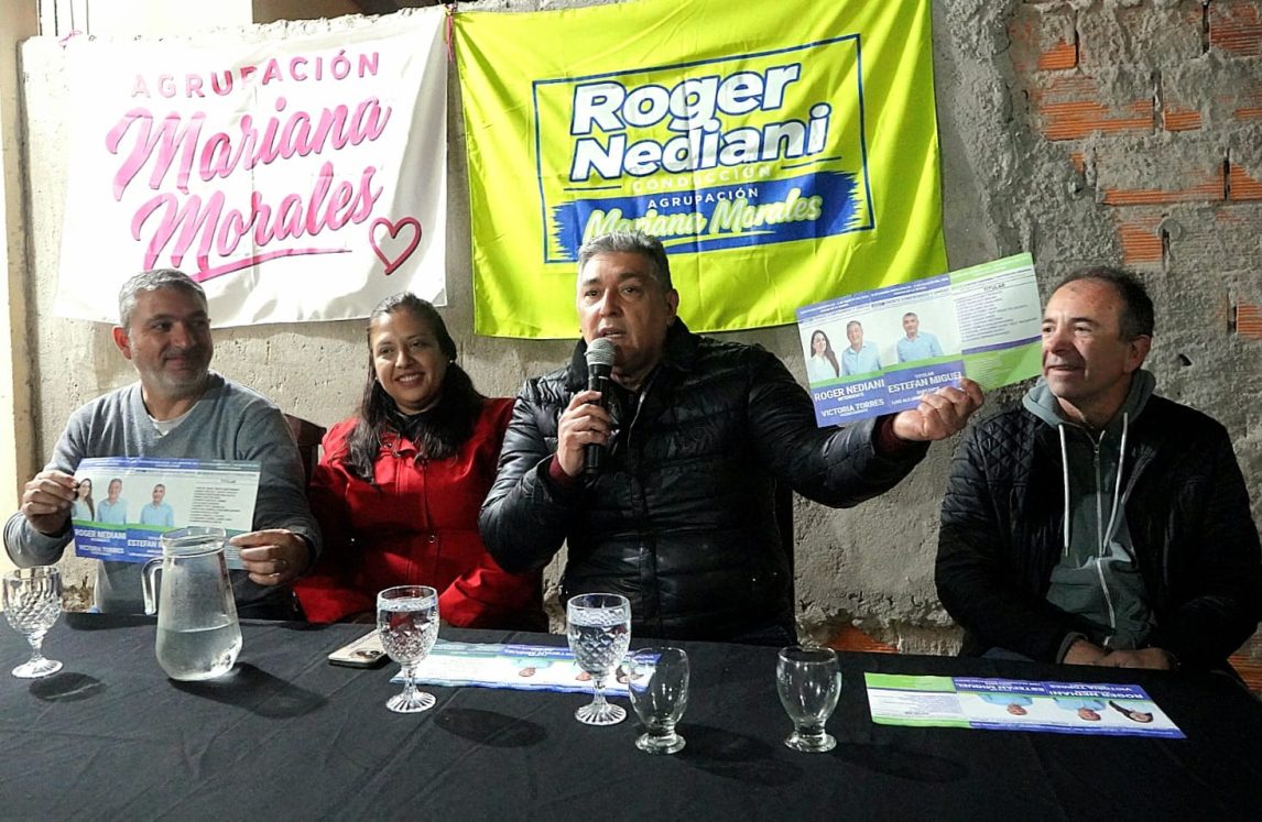 Los candidatos del FCU mantuvieron un encuentro con vecinos del barrio Mama Antula Ampliación