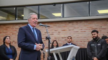 Elías Suárez inauguró una UPA en el B° Sarmiento: “los recursos asignados a la salud pública no representan un gasto”