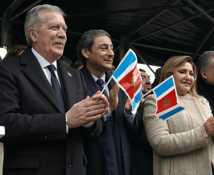 Silva Neder: “Santiago celebra su historia en paz social, diálogo, consensos y hermandad”