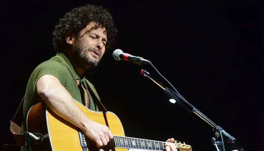 La noche en que Raly Barrionuevo celebrará 30 años de música con su nueva obra
