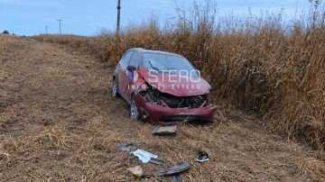 Grave accidente en Quimilí: un policía volcó con su auto y su estado de salud es preocupante