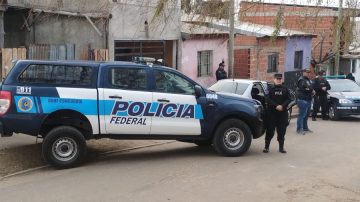 Comercialización de drogas: desarticularon una banda que operaba en los barrios Parque del Río, 8 de Abril y tres más