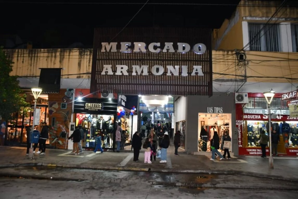 La vigilia en el Marcado Armonía contará con la actuación de Cuti y Roberto Carabajal