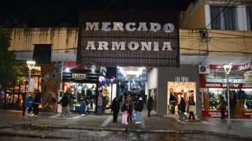 La vigilia en el Marcado Armonía contará con la actuación de Cuti y Roberto Carabajal