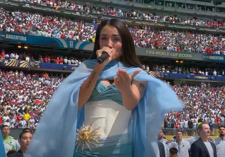 VIDEO. Así fue la emocionante interpretación de María Becerra en la final del Mundial 2026