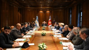Cuándo se cobra la segunda cuota del bono de $600.000 y el sueldo para empleados públicos de Santiago del Estero