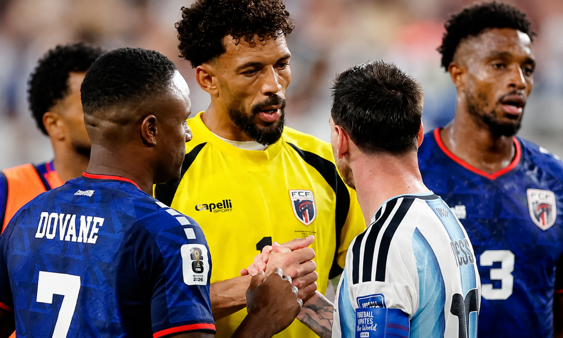 “Tu gente debería estar orgullosa de ti”: el emotivo gesto de Messi con Vozinha