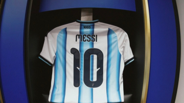 Por qué Argentina jugará con brazalete negro ante Suiza