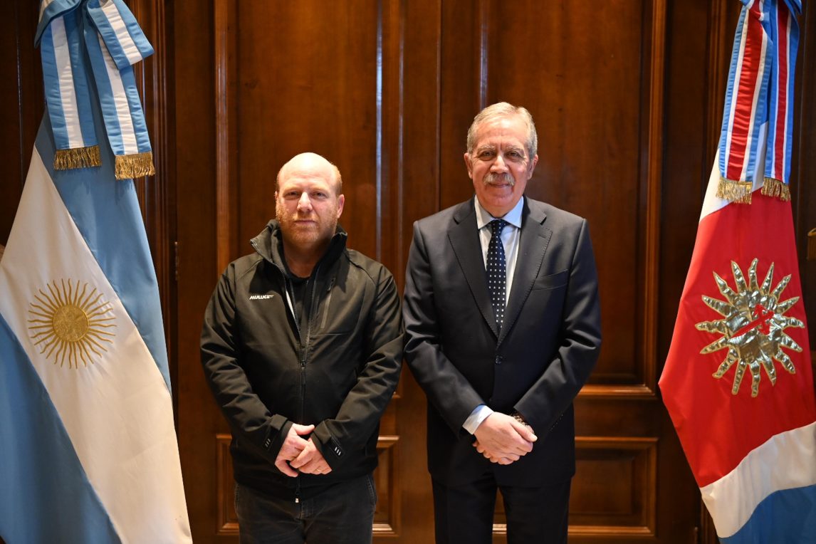 El gobernador Elías Suárez recibió la visita protocolar del intendente de Mar Chiquita
