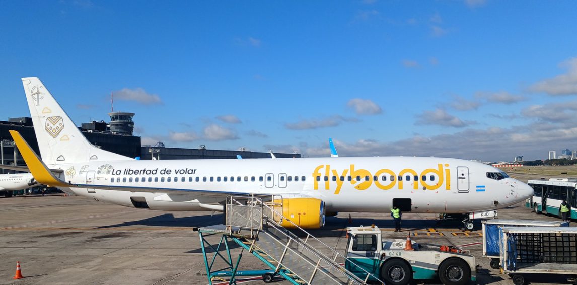 Flybondi enfrenta un pedido de quiebra por una deuda superior a los $660 millones