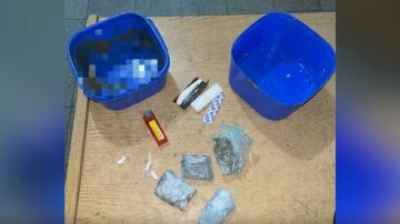Con un cadete, enviaron drogas entre los alimentos destinados a detenidos